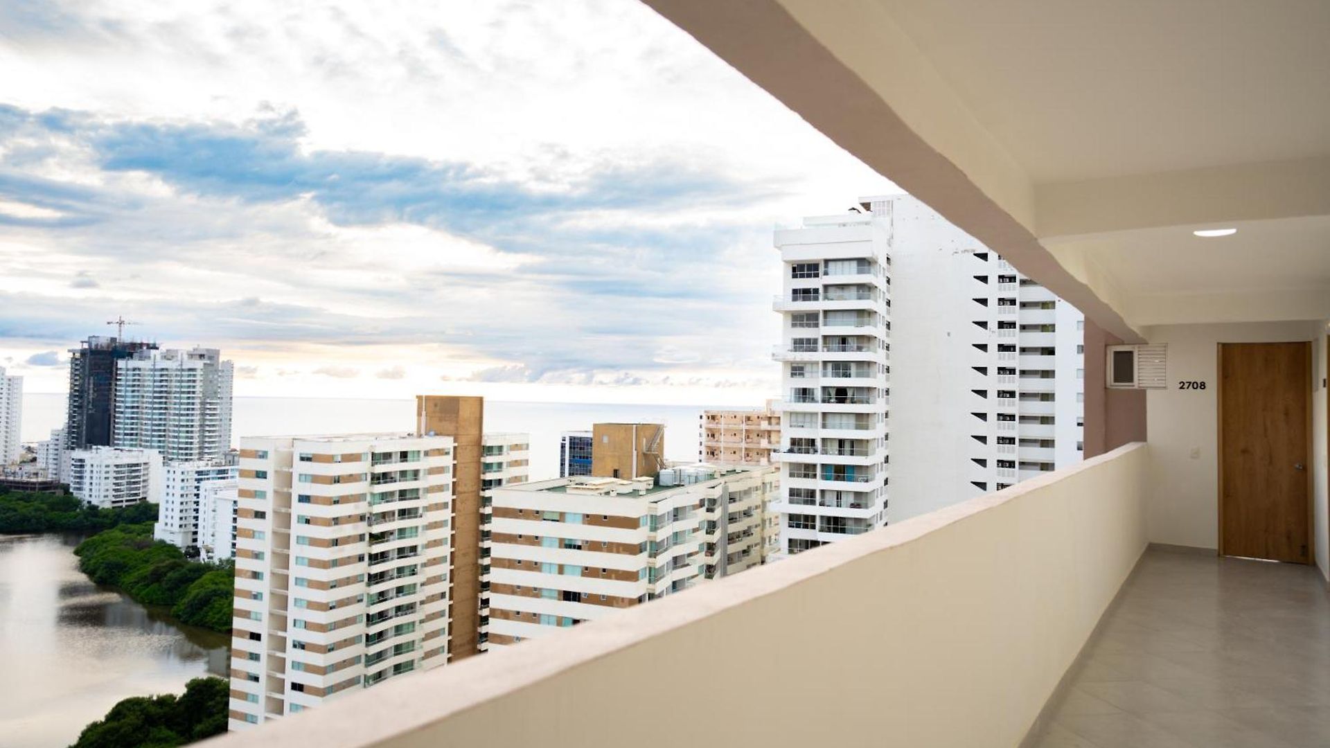 Apto Moderno, Vista Al Mar, 3hab Cerca De La Playa * Cartagena